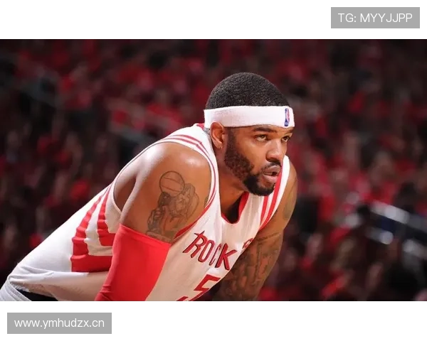 约什·史密斯挡拆拉开空间助攻提升球队进攻多样性